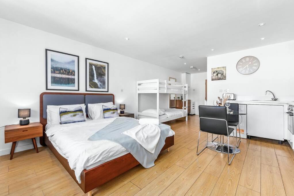 Apartmán Piccadilly Haven, Flat In London Vr12 Exteriér fotografie