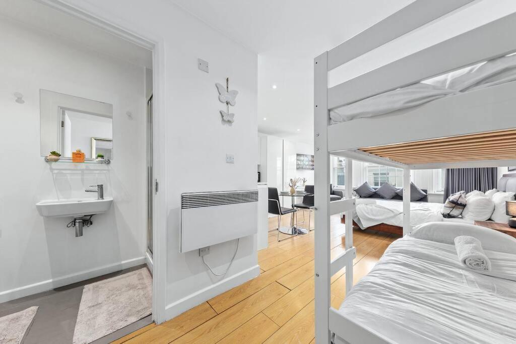 Apartmán Piccadilly Haven, Flat In London Vr12 Exteriér fotografie