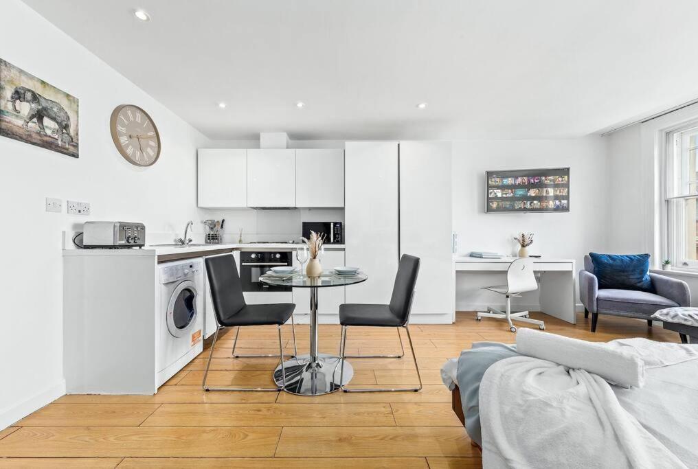 Apartmán Piccadilly Haven, Flat In London Vr12 Exteriér fotografie